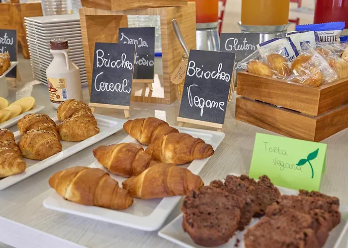 Отель Acquario Римини