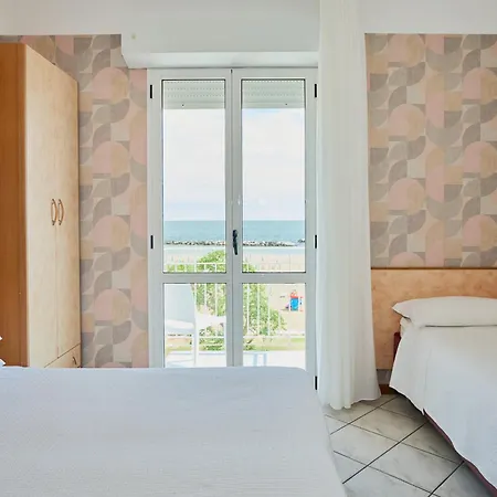 Отель Acquario 3*