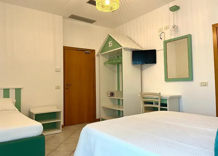 Acquario Hotel 3*